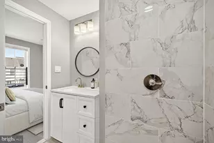 906 Blakney Ln SE, Washington, DC 20032 - Photo 20