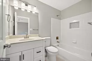 906 Blakney Ln SE, Washington, DC 20032 - Photo 56