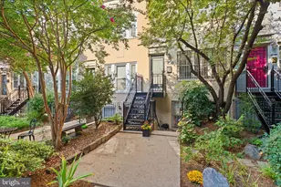 1912 17th St NW, Washington, DC 20009 - Photo 2