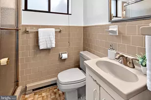 4114 Davis Pl NW, Washington, DC 20007 - Photo 18