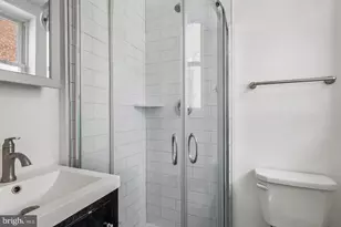 1821 T St NW, Washington, DC 20009 - Photo 26