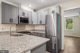 1821 T St NW, Washington, DC 20009 - Photo 14