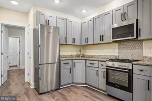 1821 T St NW, Washington, DC 20009 - Photo 6