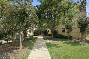 212 Oakwood St SE, Washington, DC 20032 - Photo 18