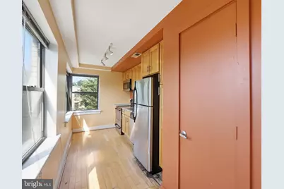 212 Oakwood Street SE #315, Washington, DC 20032 - Photo 6