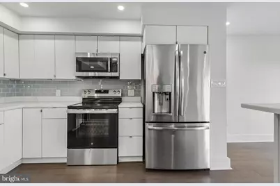 2111 Wisconsin Avenue NW #PH8, Washington, DC 20007 - Photo 10