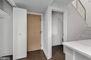2111 Wisconsin Ave NW, Washington, DC 20007 - Photo 18