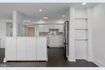 2111 Wisconsin Avenue NW #PH8, Washington, DC 20007 - Photo 12