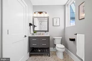 1112 Montello Ave NE, Washington, DC 20002 - Photo 38