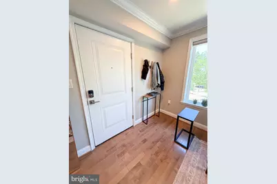 1601 North Carolina Avenue NE #5, Washington, DC 20002 - Photo 2