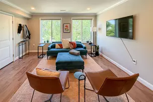 1601 North Carolina Ave NE, Washington, DC 20002 - Photo 4