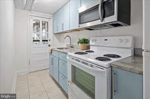 1163 Abbey Pl NE, Washington, DC 20002 - Photo 46