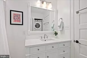 1163 Abbey Pl NE, Washington, DC 20002 - Photo 36