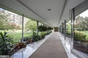 4201 Cathedral Ave NW, Washington, DC 20016 - Photo 8