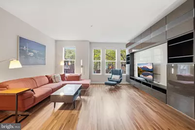 Sayles Place SE #8, Washington, DC 20020 - Photo 8