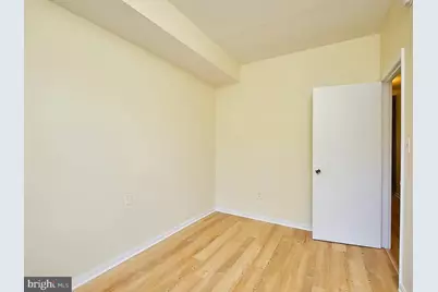 329 6th Street SE #A, Washington, DC 20003 - Photo 8