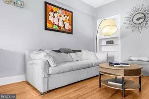 2032 Belmont Road NW, Washington, DC 20009 - Photo 10