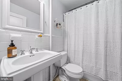 2032 Belmont Road NW #405, Washington, DC 20009 - Photo 18
