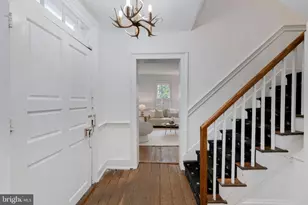 1528 33rd St NW, Washington, DC 20007 - Photo 2