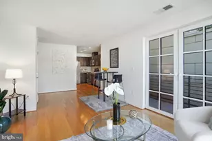 1115 H St NE, Washington, DC 20005 - Photo 4