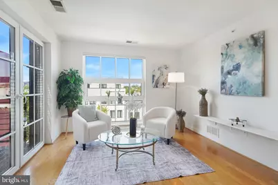 1115 H Street NE #501, Washington, DC 20005 - Photo 2