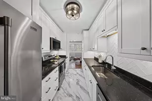 3900 Watson Pl NW, Washington, DC 20016 - Photo 10