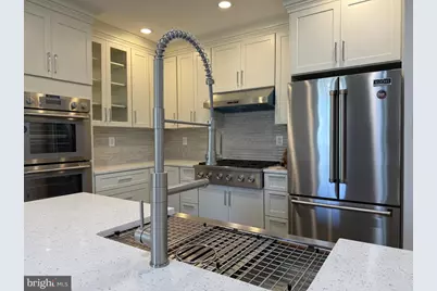 309 Rittenhouse Street NW, Washington, DC 20011 - Photo 2