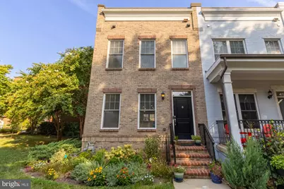 553 Regent Place NE, Washington, DC 20017 - Photo 2