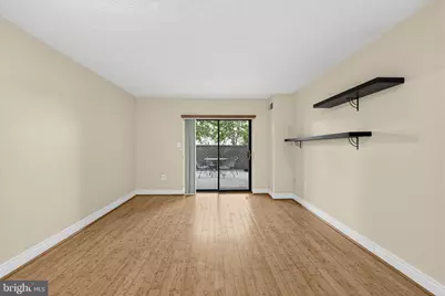 2111 Wisconsin Avenue NW #104, Washington, DC 20007 - Photo 4