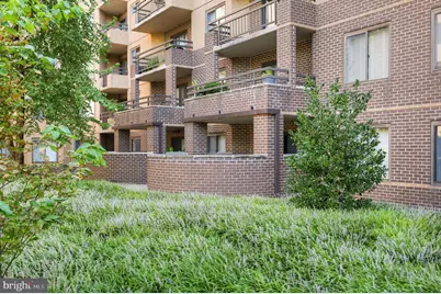 2111 Wisconsin Avenue NW #104, Washington, DC 20007 - Photo 30