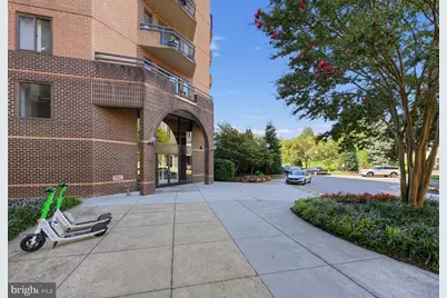 2111 Wisconsin Avenue NW #104, Washington, DC 20007 - Photo 40