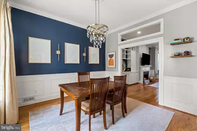 207 10th Street SE, Washington, DC 20003 - Photo 10
