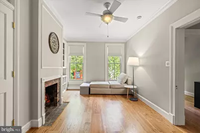 207 10th Street SE, Washington, DC 20003 - Photo 20