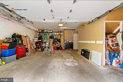 207 10th Street SE, Washington, DC 20003 - Photo 46
