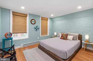 207 10th St SE, Washington, DC 20003 - Photo 34