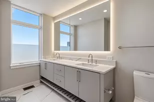 646 H St NE, Washington, DC 20002 - Photo 32