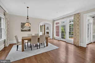 1935 Foxview Circle NW, Washington, DC 20007 - Photo 10