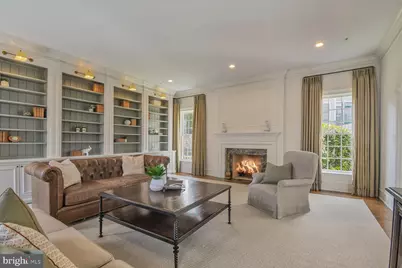 1935 Foxview Circle NW, Washington, DC 20007 - Photo 12