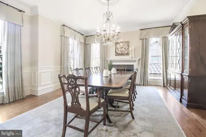 1935 Foxview Circle NW, Washington, DC 20007 - Photo 4