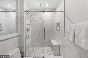 933 O St NW, Washington, DC 20001 - Photo 24