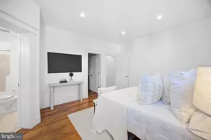 1112 Monroe St NW, Washington, DC 20010 - Photo 30