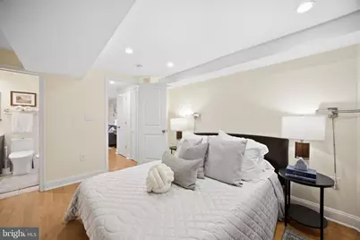 1112 Monroe Street NW, Washington, DC 20010 - Photo 52
