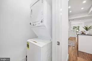 1112 Monroe St NW, Washington, DC 20010 - Photo 26