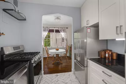 2737 Devonshire Place NW #322, Washington, DC 20008 - Photo 10