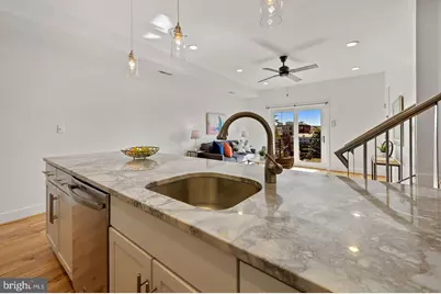 3325 11th Street NW #7, Washington, DC 20010 - Photo 4
