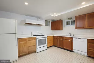 444 New Jersey Ave SE, Washington, DC 20003 - Photo 6