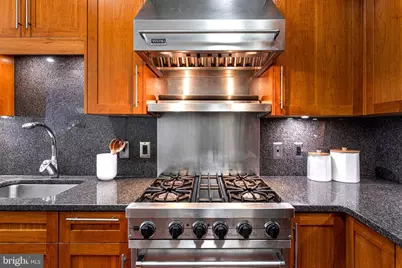 4301 Military Road NW #609, Washington, DC 20015 - Photo 22