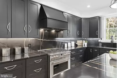 5047 Macarthur Boulevard NW, Washington, DC 20016 - Photo 2