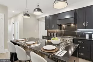 5047 MacArthur Blvd NW, Washington, DC 20016 - Photo 4