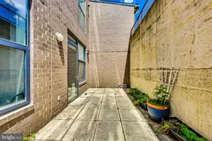 2301 Champlain Street NW, Washington, DC 20009 - Photo 32